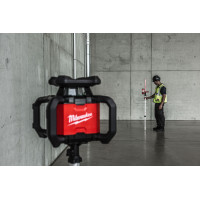 Шкала для нівелира SR240 , висота 2,4 м MILWAUKEE 4932493202