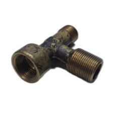 Тройник КАМАЗ (h=45 M18x1,5 M22x1,5 I=64) (якість) 861016